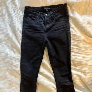 JCREW MERCANTILE slight black ankle length skinny jeans. Like new!!